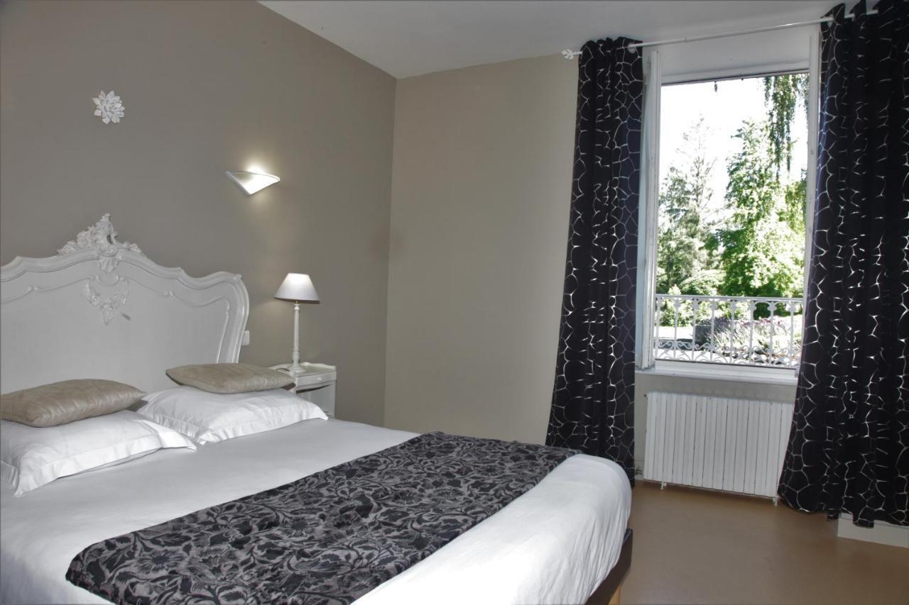 Hostellerie La Bruyere Chalvignac Eksteriør billede