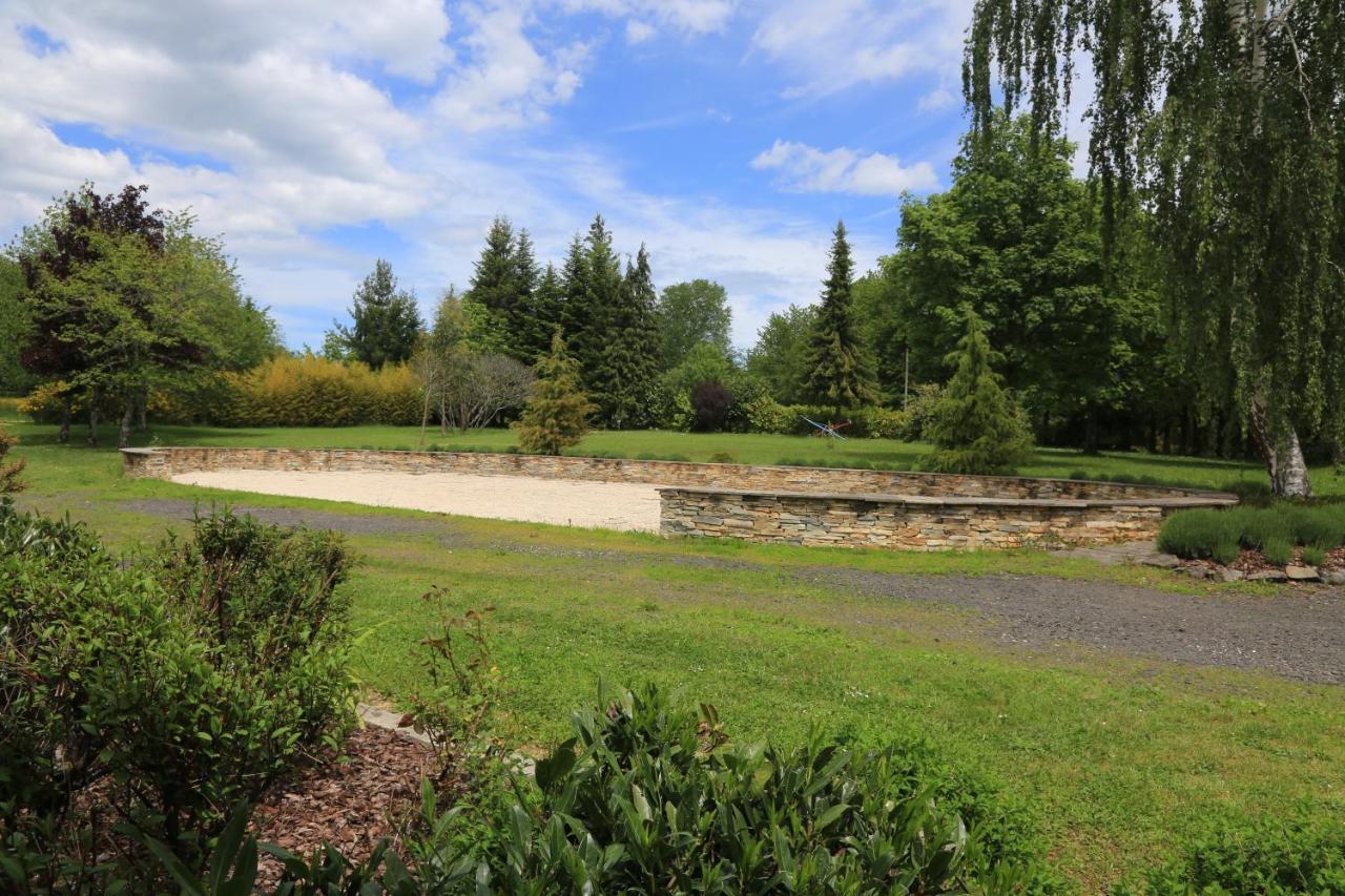 Hostellerie La Bruyere Chalvignac Eksteriør billede
