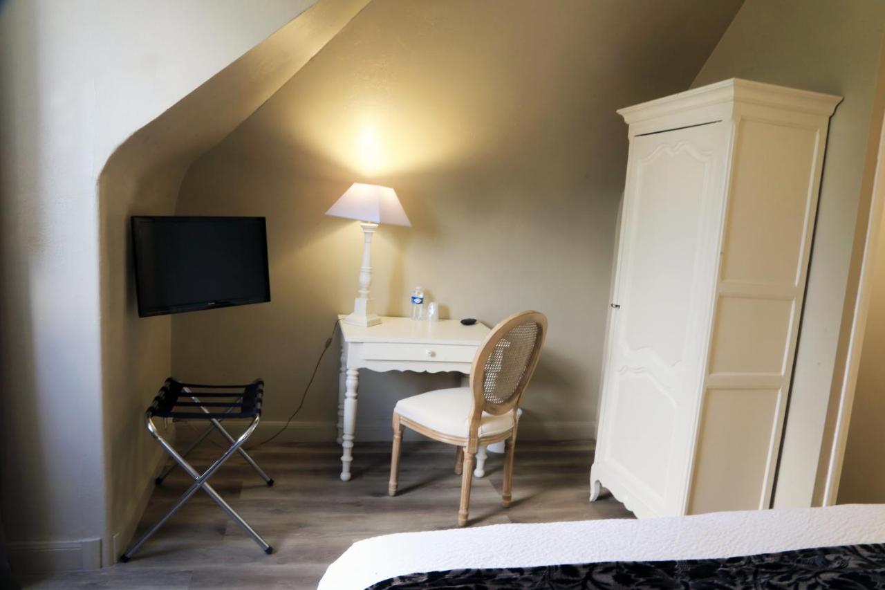 Hostellerie La Bruyere Chalvignac Eksteriør billede