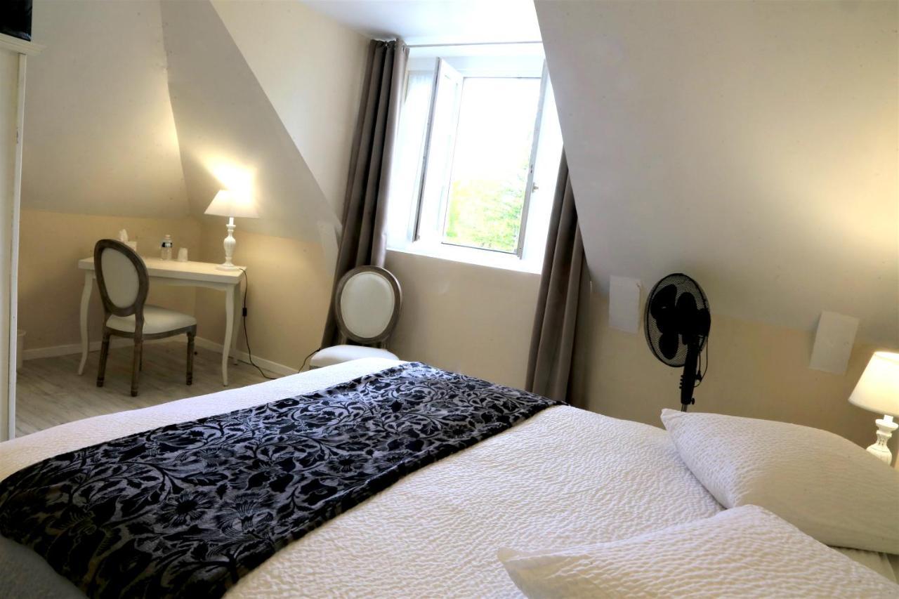 Hostellerie La Bruyere Chalvignac Eksteriør billede