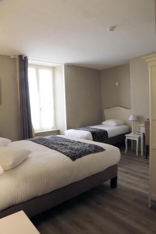 Hostellerie La Bruyere Chalvignac Eksteriør billede